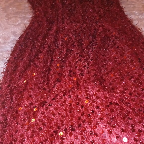 Dress - Picture 3 of 4